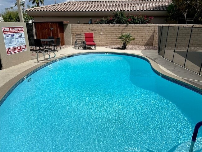 74443 Driftwood Dr