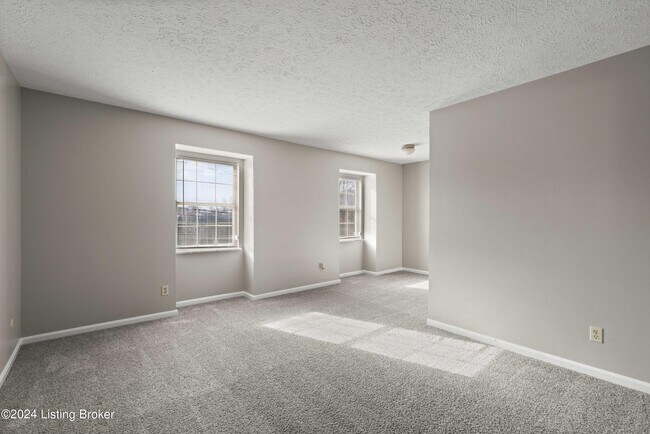 815 Mt Tabor Rd in New Albany, IN - Building Photo - Building Photo