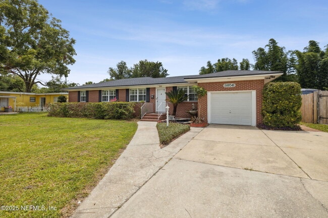 8056 Catawba Dr in Jacksonville, FL - Building Photo - Building Photo