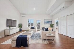 The Hamlet at Curtin Creek in Vancouver, WA - Building Photo