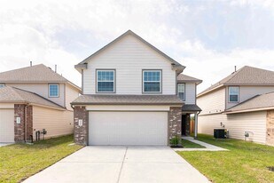 22318 Porter Mountain Trl in Porter, TX - Building Photo
