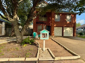 11710 Bittern Hollow in Austin, TX - Building Photo - Building Photo
