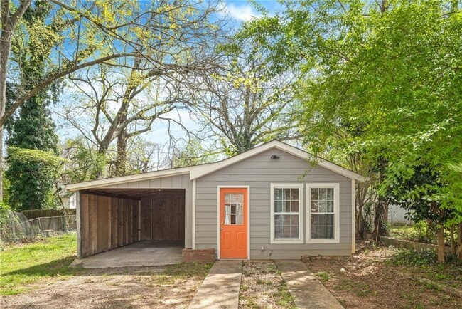 property at 1026 Deckner Ave SW