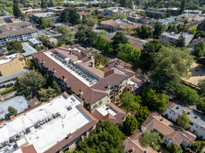 Pacific Hacienda in San Carlos, CA - Building Photo - Building Photo