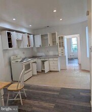 5231 Greenway Ave in Philadelphia, PA - Building Photo - Building Photo