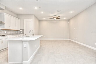 2941 Voyager Ave in St. Cloud, FL - Building Photo - Building Photo