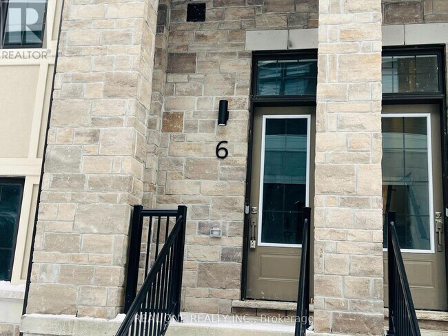 6 Mermot Ln in Markham, ON - Building Photo - Building Photo