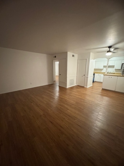 235 W Silver Sands Dr, Unit #5 in San Antonio, TX - Foto de edificio - Building Photo