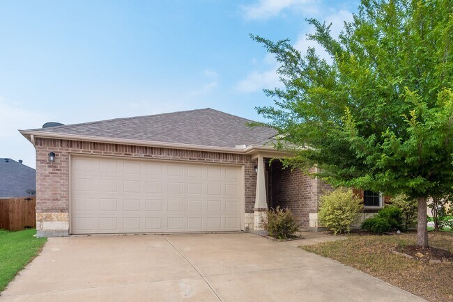 437 Magma Dr in Fort Worth, TX - Building Photo - Building Photo