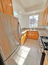 15507 Moorpark St, Unit 307 in Los Angeles, CA - Building Photo - Building Photo