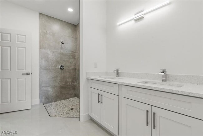 property at 1830 Yoakum St