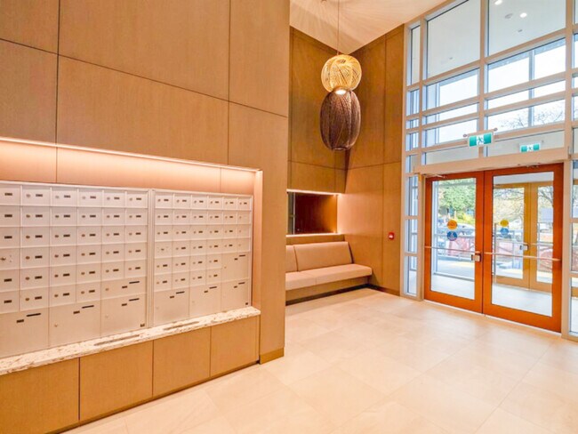 5289 Cambie St in Vancouver, BC - Building Photo - Building Photo