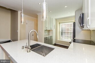 734 N Vermont St in Arlington, VA - Building Photo - Building Photo