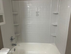 735 Compton St in Louisville, KY - Building Photo - Building Photo