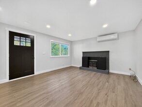 8441 47th Ave S in Seattle, WA - Building Photo - Building Photo