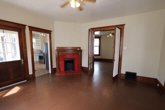 1321 N 7th St in Burlington, IA - Building Photo - Building Photo