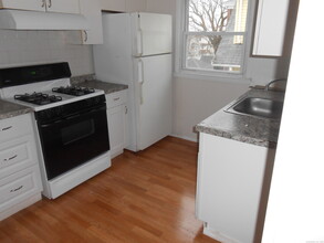 379 Hawley Ave in Bridgeport, CT - Building Photo - Building Photo