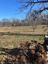 13810 Byars Rd in Grandview, MO - Building Photo - Building Photo