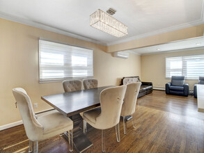 29 Fitzherbert St in Bloomfield, NJ - Building Photo - Building Photo