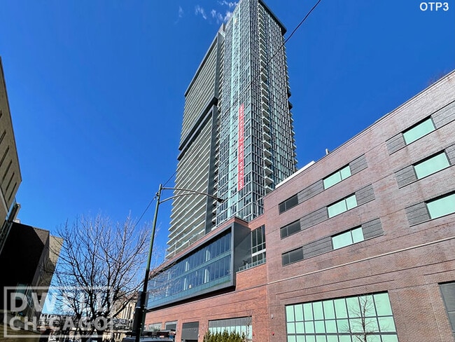 1147 N Wells St, Unit 1