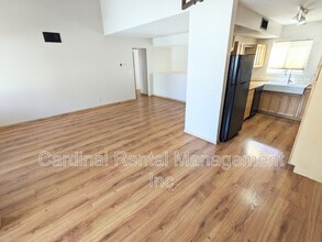 10510 Sunland Blvd in Los Angeles, CA - Building Photo - Building Photo
