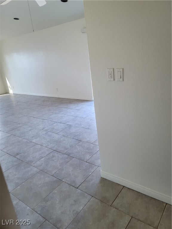 property at 3948 N Applecrest St