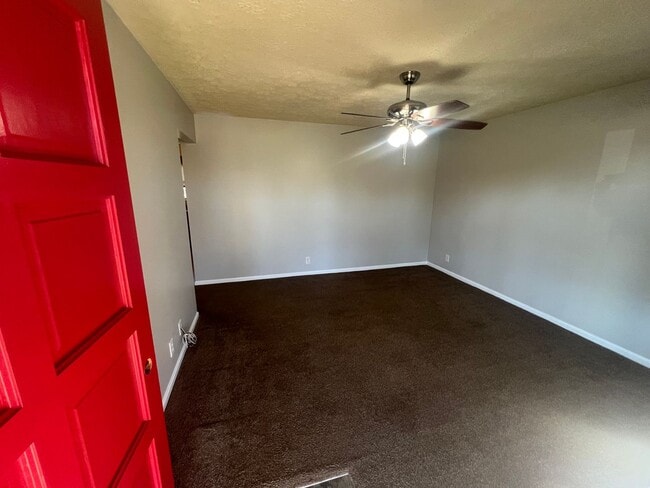 151 Emily Dr in Mount Washington, KY - Building Photo - Building Photo