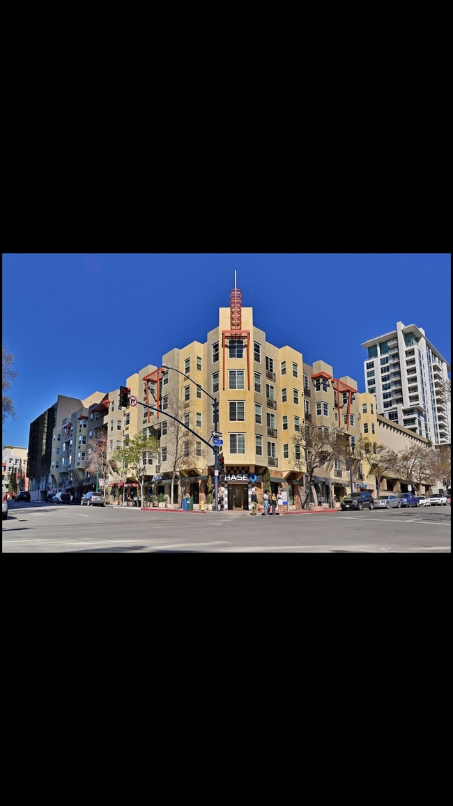 1435 India St, Unit 516 in San Diego, CA - Foto de edificio - Building Photo