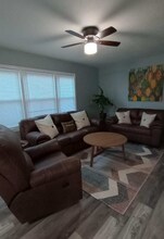15 Bedford Rd in Newport News, VA - Building Photo - Building Photo