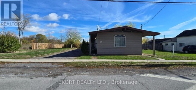 87 S George St in Belleville, ON - Building Photo - Building Photo