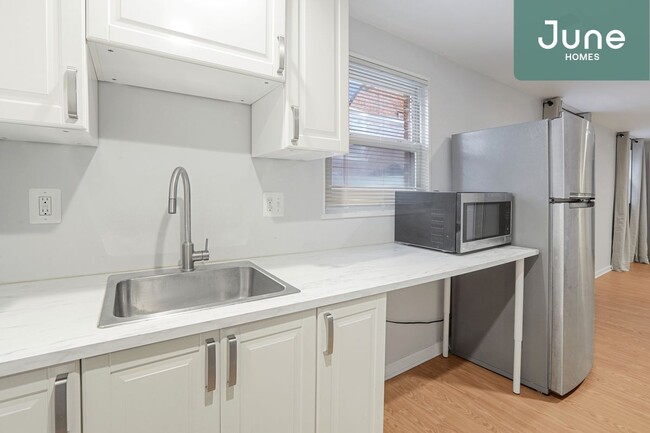 530 Ingraham St NE-Unit -A in Washington, DC - Building Photo - Building Photo