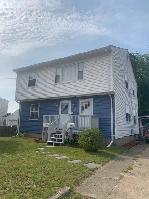 69 Dorr Ave in East Providence, RI - Building Photo
