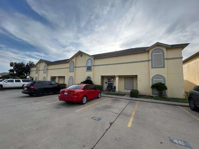 property at 1000 Ranchway Dr