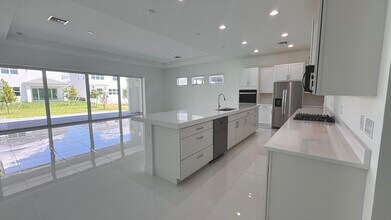5722 Aleppo Pne Pl in Westlake, FL - Building Photo - Building Photo
