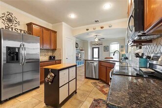 156 Golden Eagle in Leander, TX - Building Photo - Building Photo