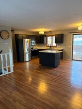 1018 N Benton Dr in Sauk Rapids, MN - Building Photo - Building Photo