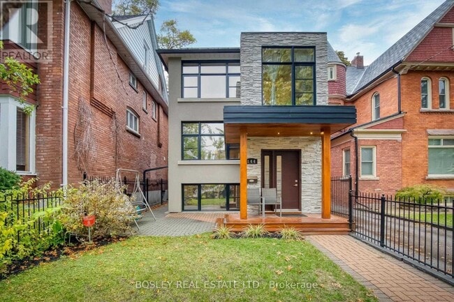 144 Evelyn Ave