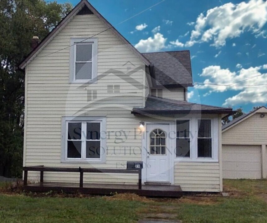 79 Bahl Ave in Mansfield, OH - Building Photo