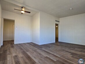 1465 Hamilton Ave in El Centro, CA - Building Photo - Building Photo