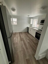 7612-7136 136 Ave NW in Edmonton, AB - Building Photo - Building Photo