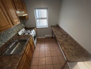 4910 Lancaster Ave in Philadelphia, PA - Building Photo - Building Photo
