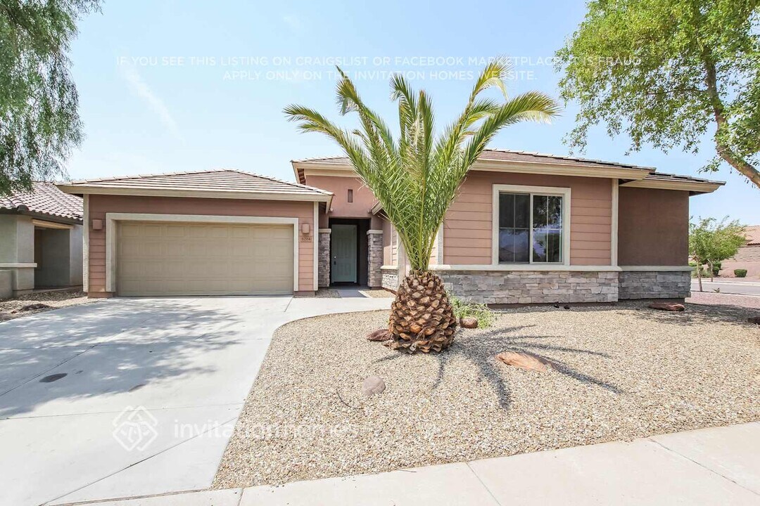 6204 S 54th Ln in Phoenix, AZ - Building Photo