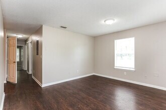 2268 W 44th St in Jacksonville, FL - Building Photo - Building Photo