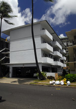 437 Pau St in Honolulu, HI - Foto de edificio - Building Photo