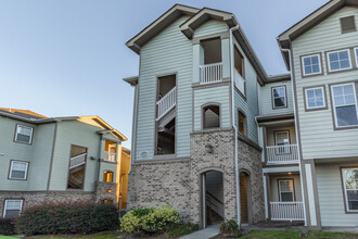 Aspen Ridge Apartments in Greenville, NC - Building Photo - Building Photo