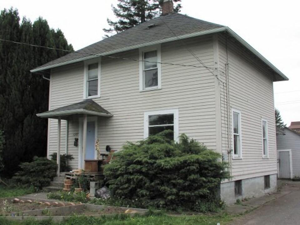 1255 Humboldt St in Bellingham, WA - Building Photo