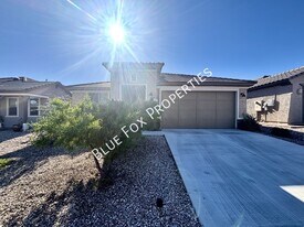 8454 N Lone Ranger Rd in Tucson, AZ - Building Photo