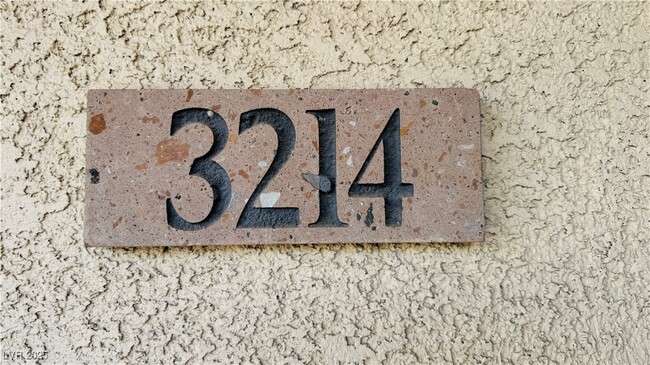 property at 2291 W Horizon Ridge Pkwy