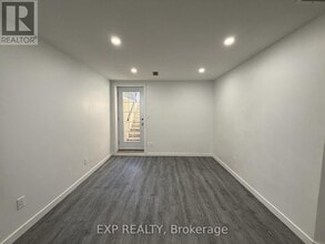 25 Mohawk St in Brantford, ON - Building Photo - Building Photo