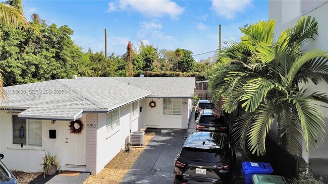 5151 N Miami Ave in Miami, FL - Foto de edificio - Building Photo